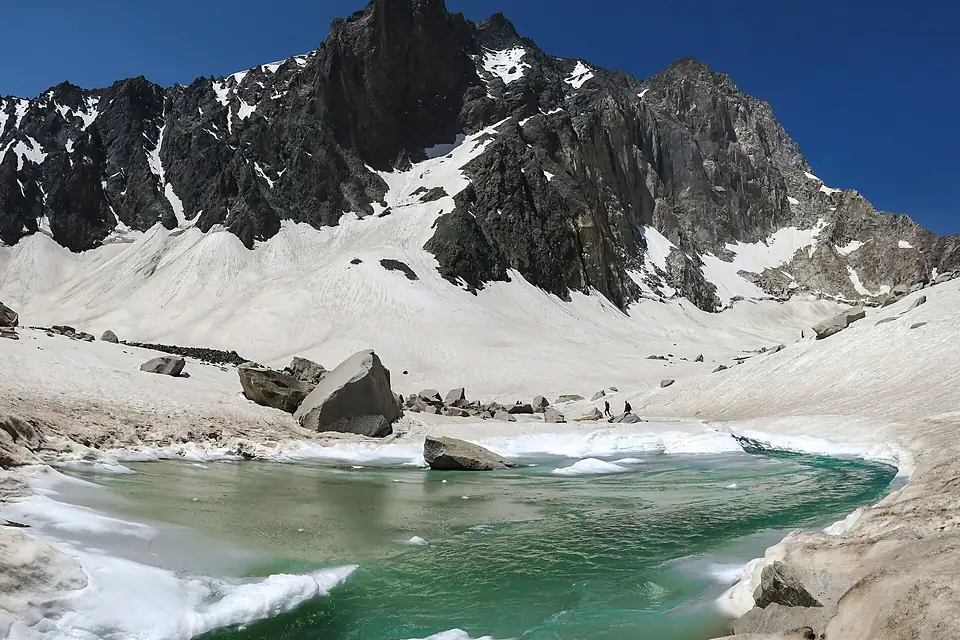Glacial lake in Alam Kuh by Hadi Karimi