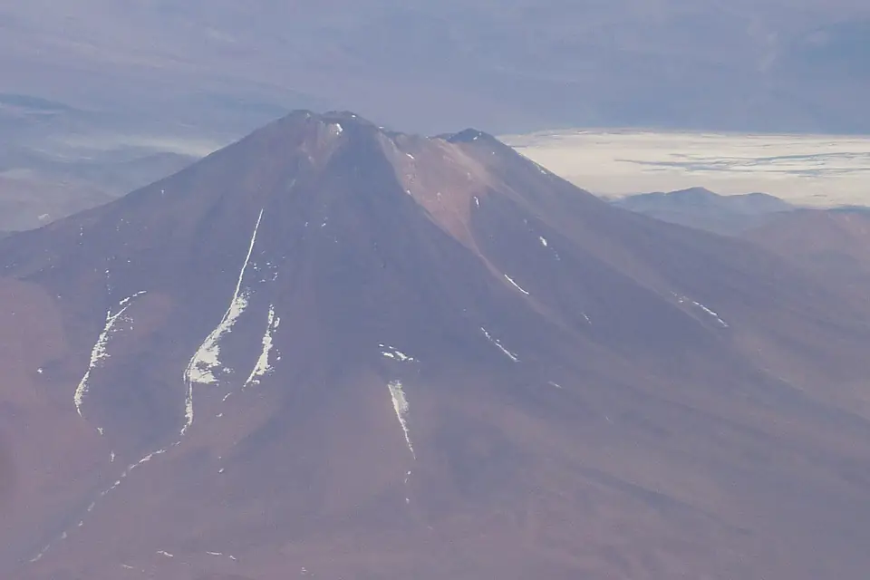 Aracar volcano - Aerial View - panoramio