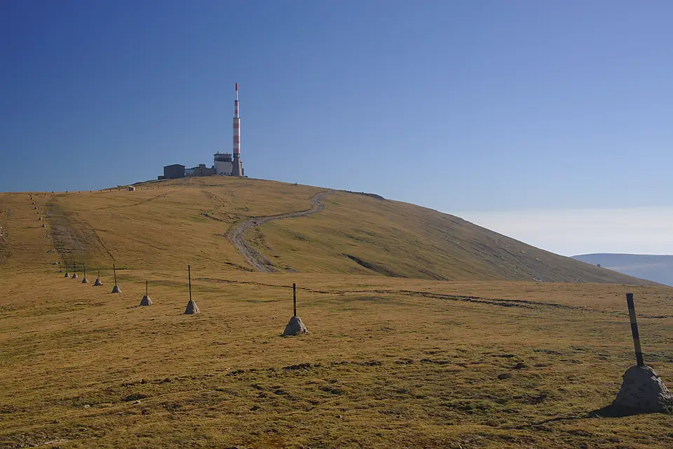 Below Botev peak