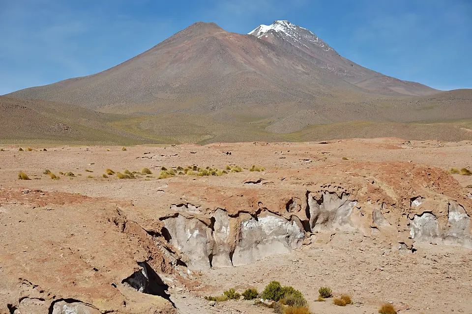 Sopka Callejón Cañapa a lávové pole - panoramio
