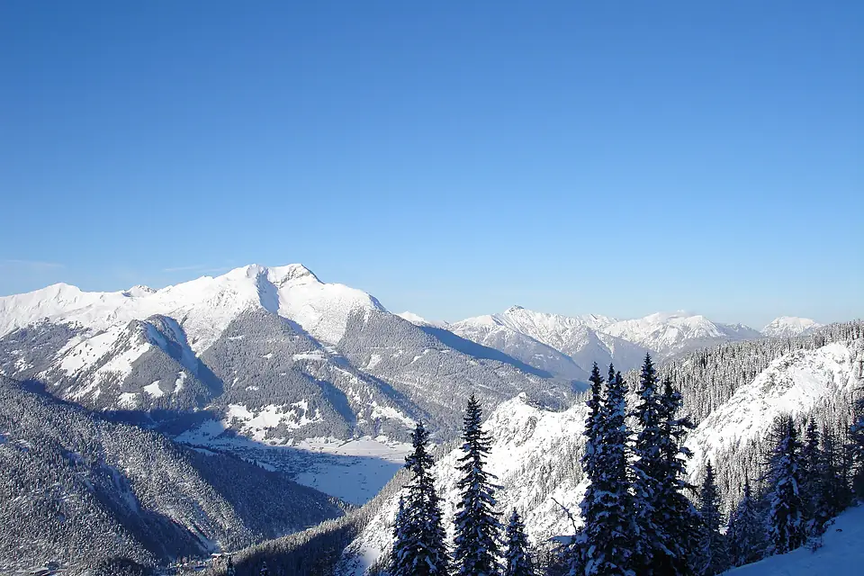 Blick vom Marienberg nach Lermoos - panoramio
