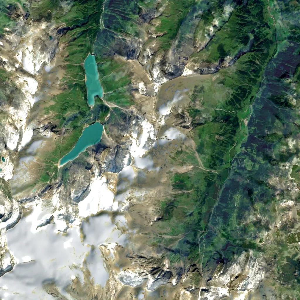 Großes Wiesbachhorn seen from above (Sentinel-2)
