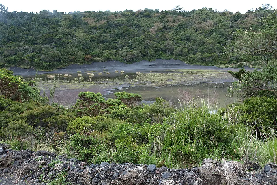 Extinct Crater, Irazu Volcano, Costa Rica - Daniel Vargas