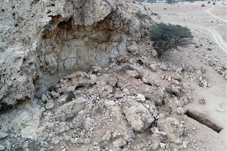 Buhais rockshelter