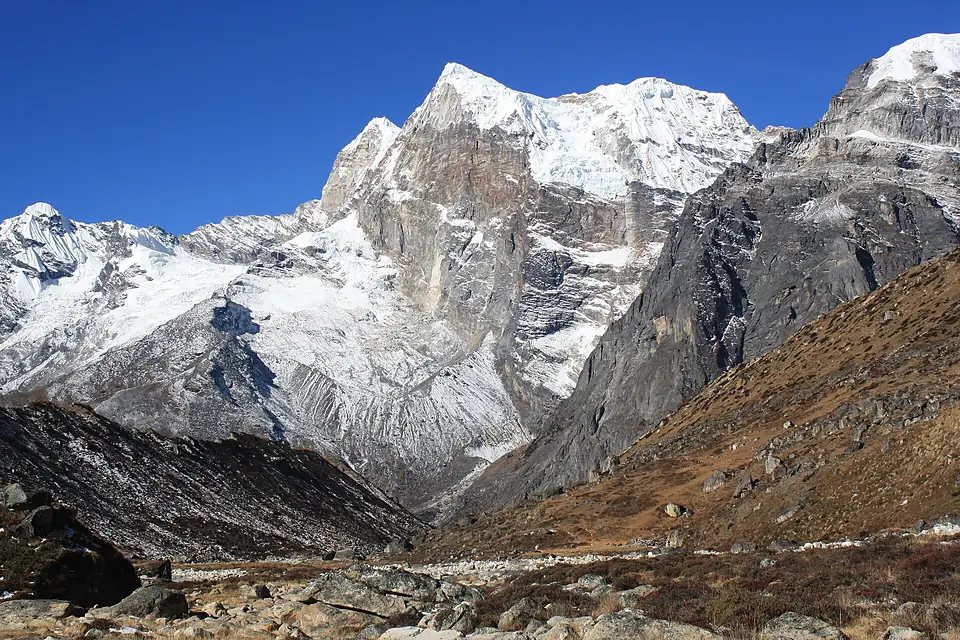 Mera Peak 10018