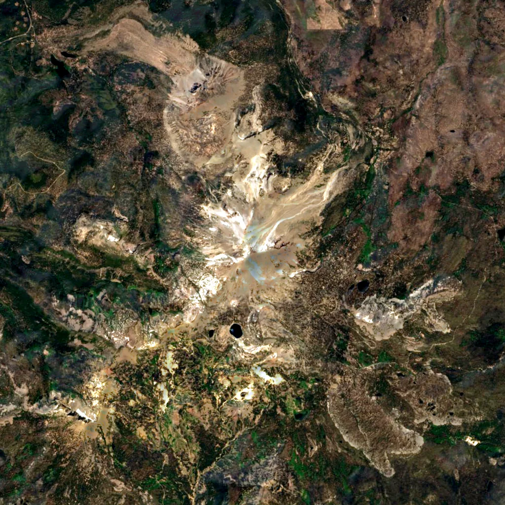 Lassen Peak seen from above (Sentinel-2)
