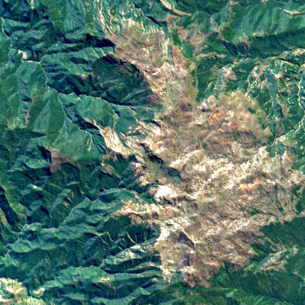 Maromokotro seen from above (Sentinel-2)