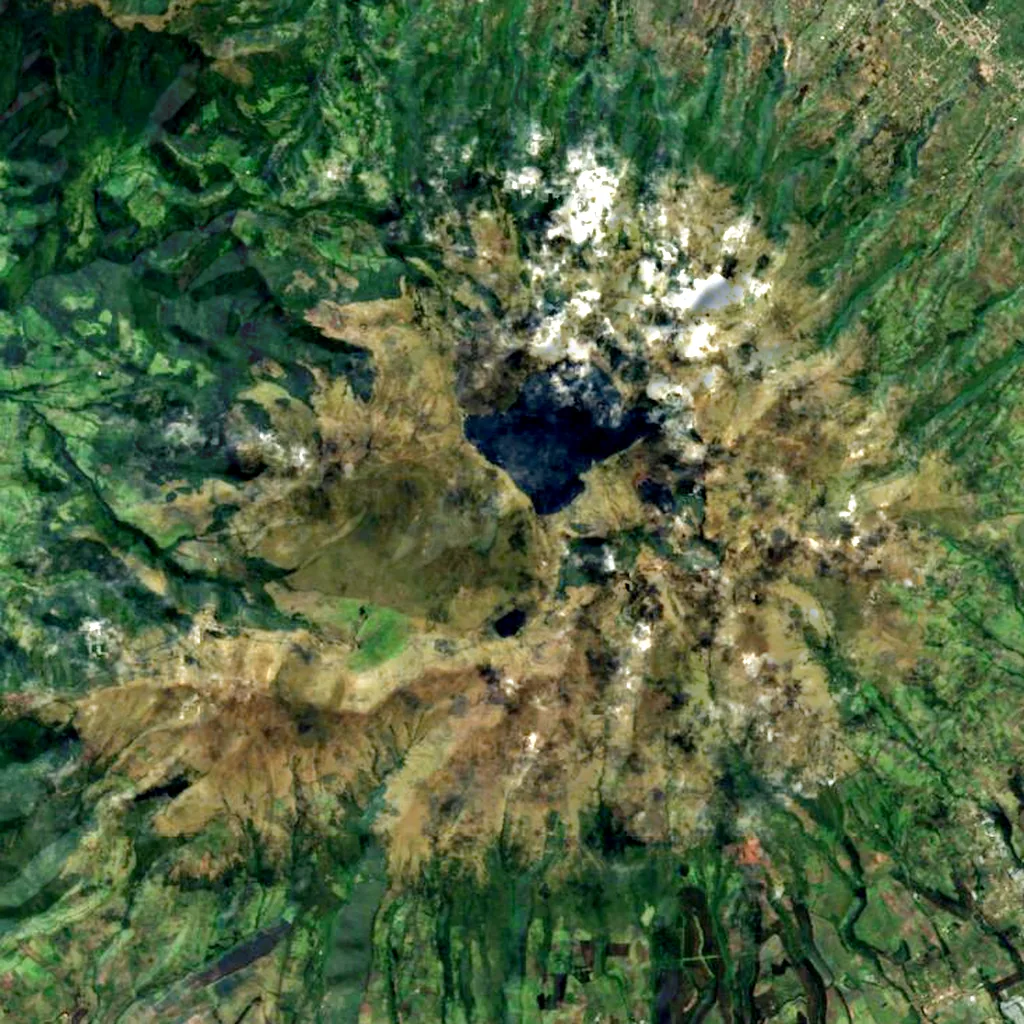 Mojanda seen from above (Sentinel-2)