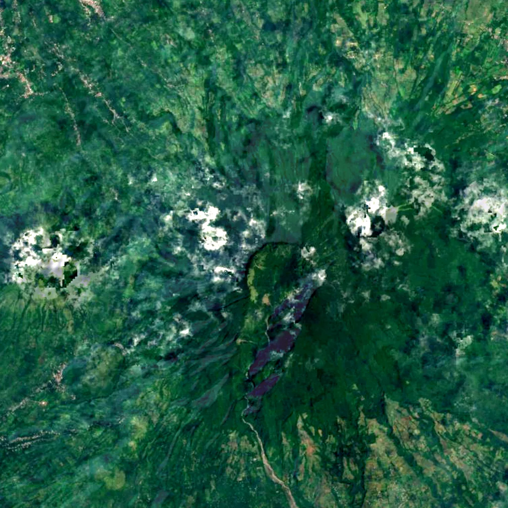 Mount Banahaw seen from above (Sentinel-2)