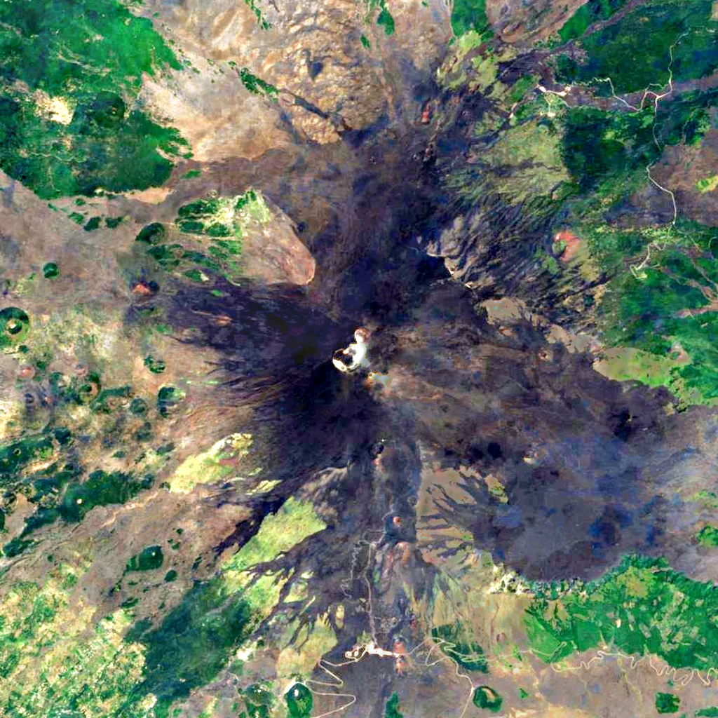 Mount Etna seen from above (Sentinel-2)