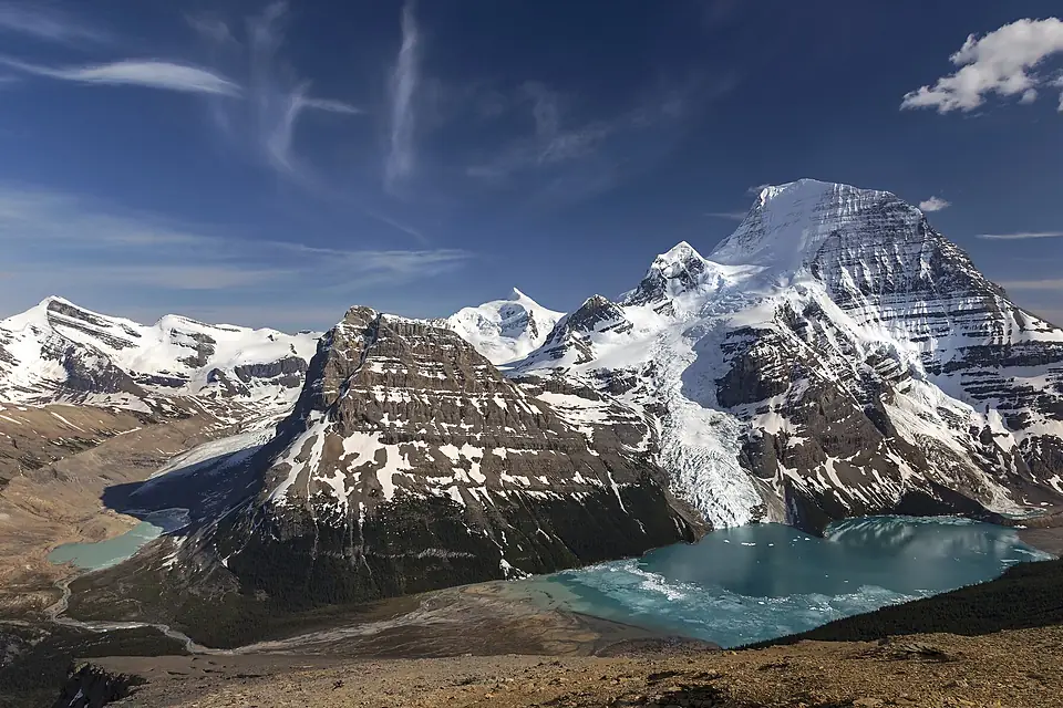 Berg Lake and Mount Robson
