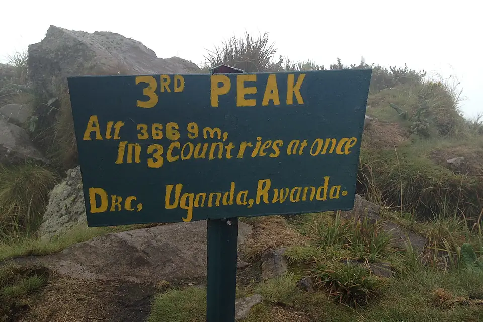 Mount Sabyinyo - 3rd peak