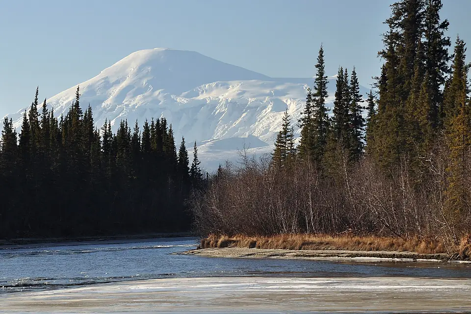 Mt. Sanford, Alaska (30529218462)
