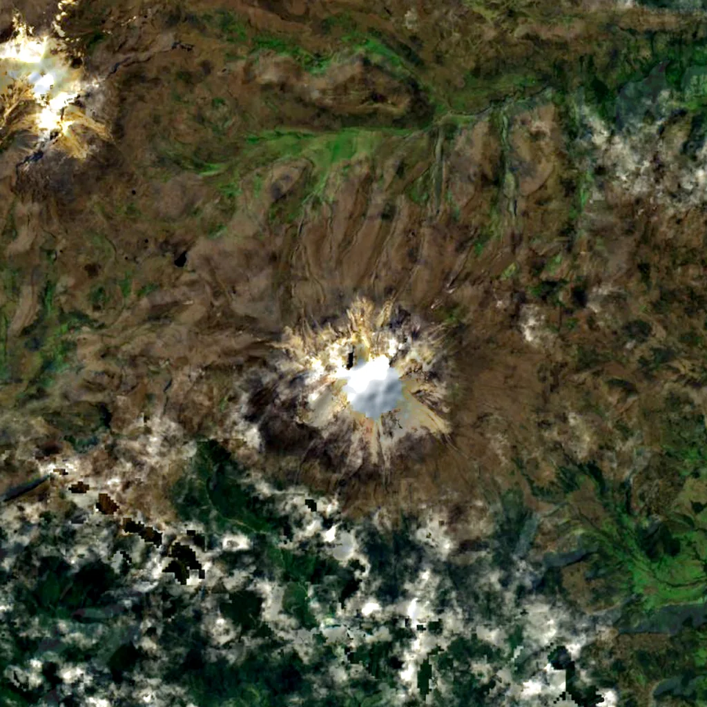 Nevado del Tolima seen from above (Sentinel-2)