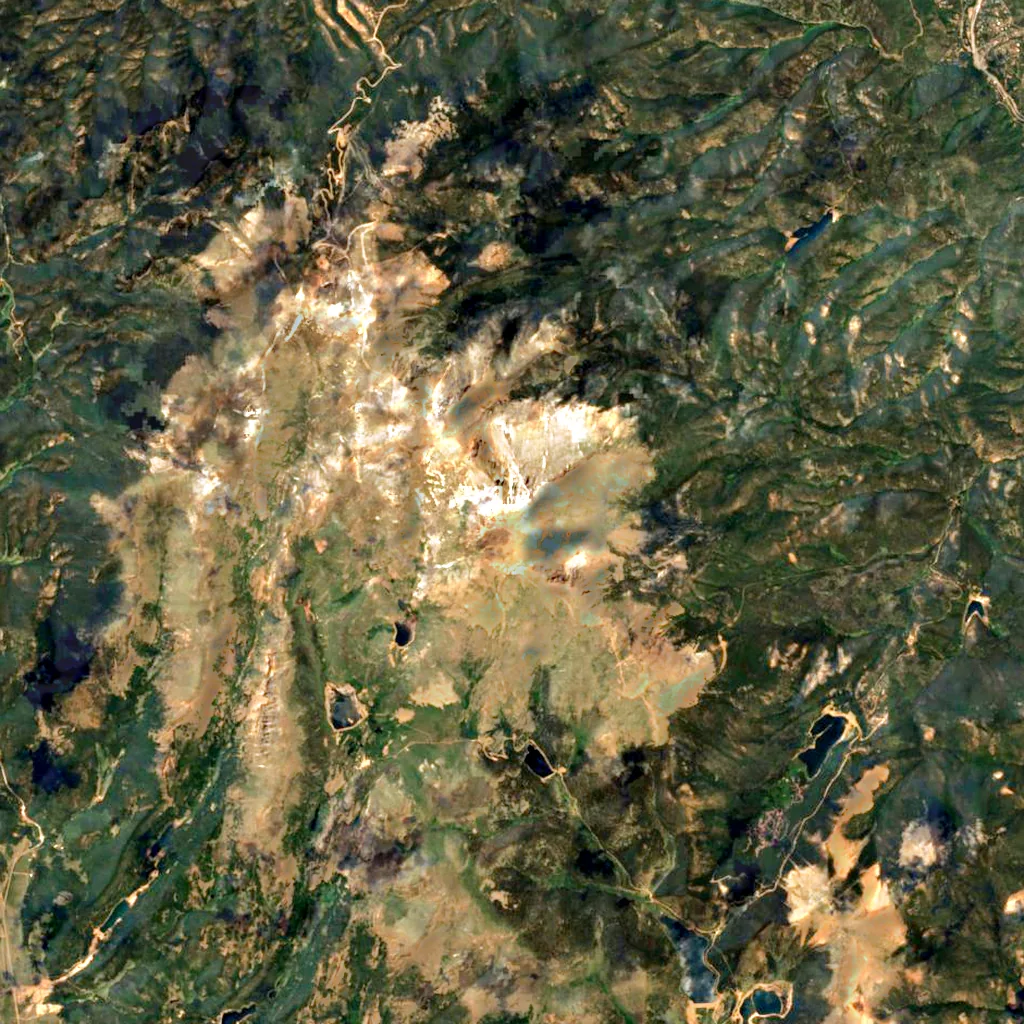 Pikes Peak seen from above (Sentinel-2)