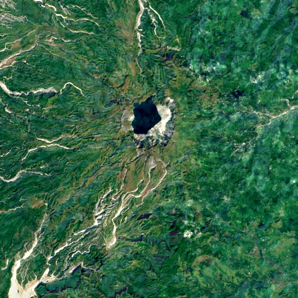 Pinatubo seen from above (Sentinel-2)