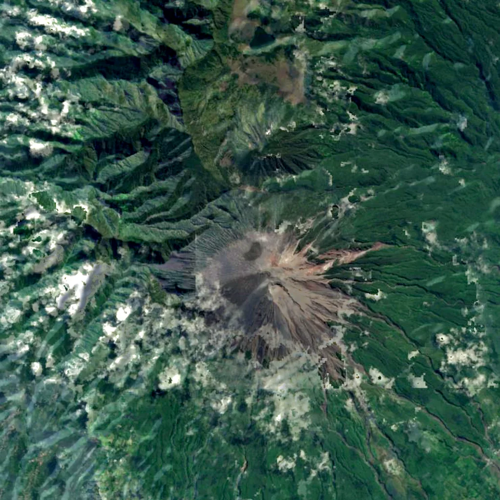 Semeru seen from above (Sentinel-2)