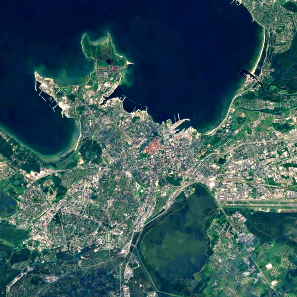 Toompea seen from above (Sentinel-2)